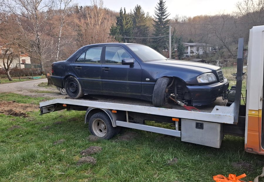 Vozilo na prijevozu nakon dogovorenog preuzimanja